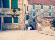 Sibenik-old--stone-and-windows